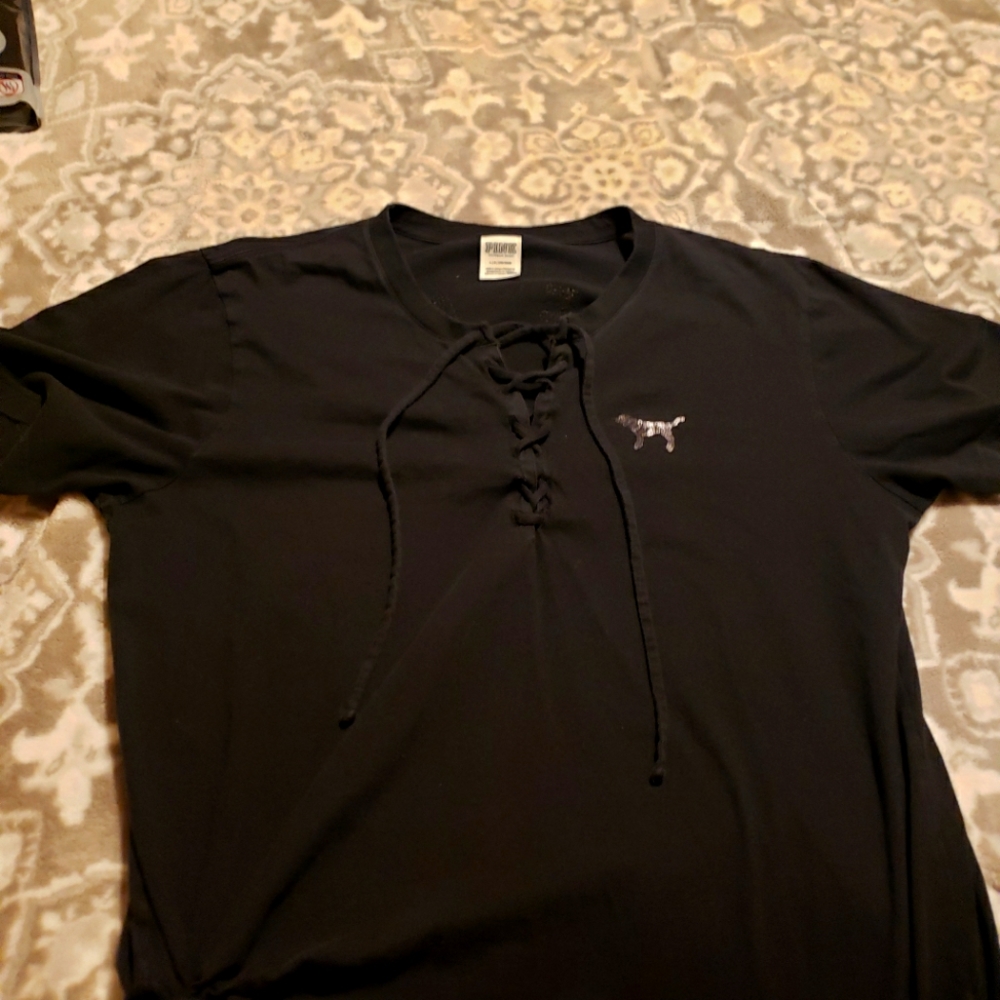 Victoria secret lace up v neck tee, size Large, black and charcoal color,knotted